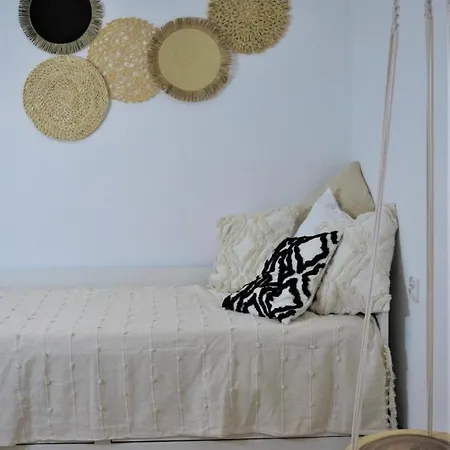 度假居 Dom Przy Szlaku 瓦姆比耶尔兹采