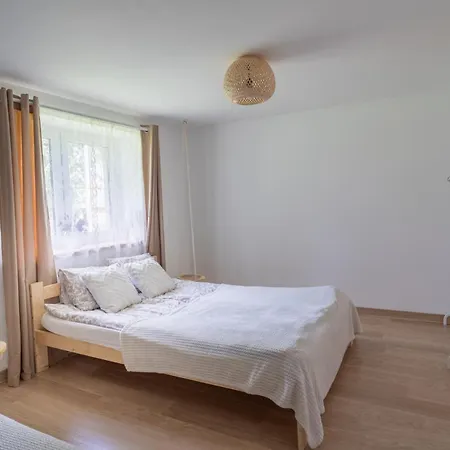 Dom Przy Szlaku Ferienhaus Wambierzyce